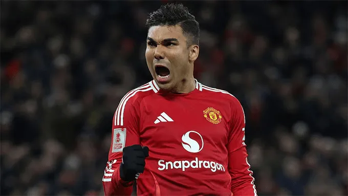 casemiro-cau-thu-brazil-tung-thi-dau-cho-doi-tuyen-mu-min_11zon